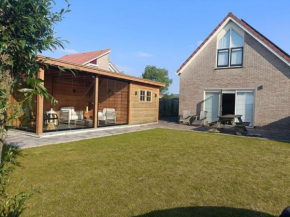 Lovely holiday home with garden
